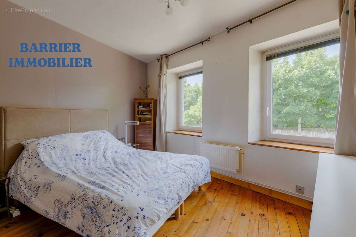 Maison à LA VERPILLIERE