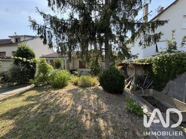 Photo 1 - Maison à VILLEPARISIS