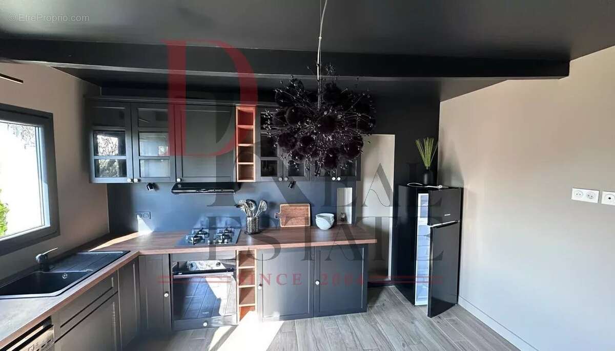 Appartement à LA TURBIE