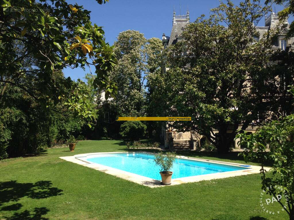 Maison à MONTELIMAR