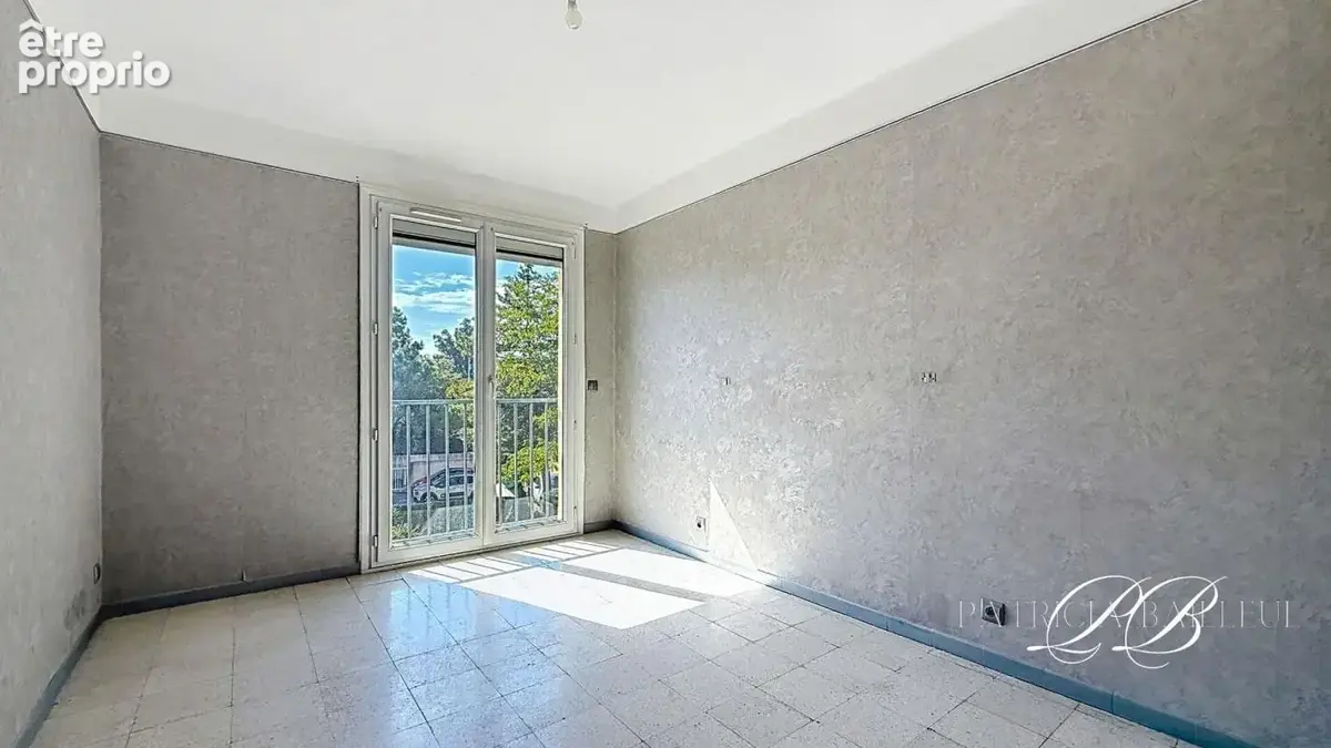Appartement   3 pièce(s) 65 m2 avec garage et cave - photo 9