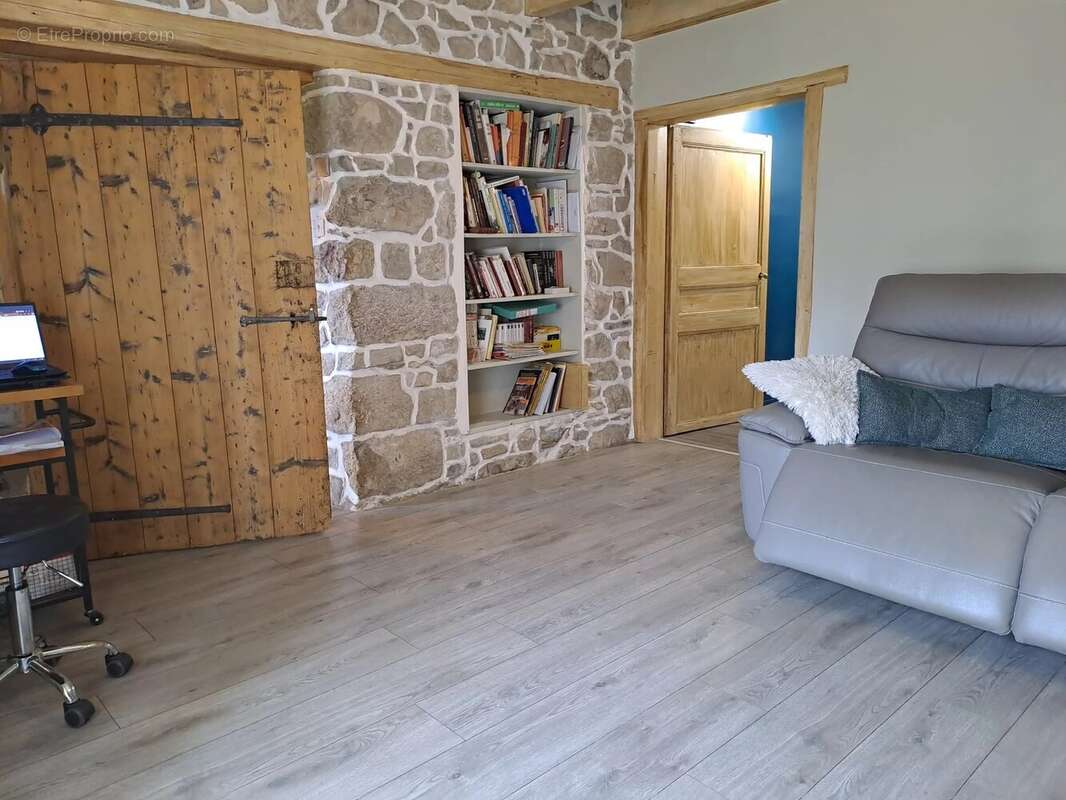 LES ROUSSES : Maison isolée avec vue sur la Dôle - photo 5