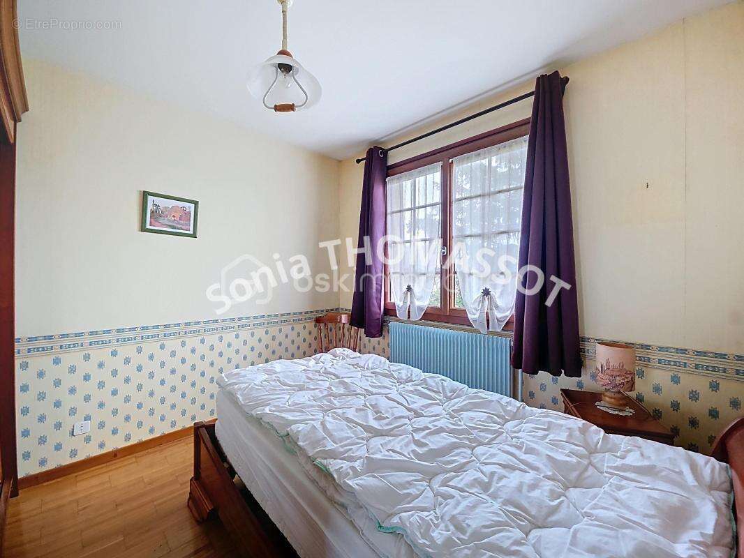 Maison à SAINT-USAGE