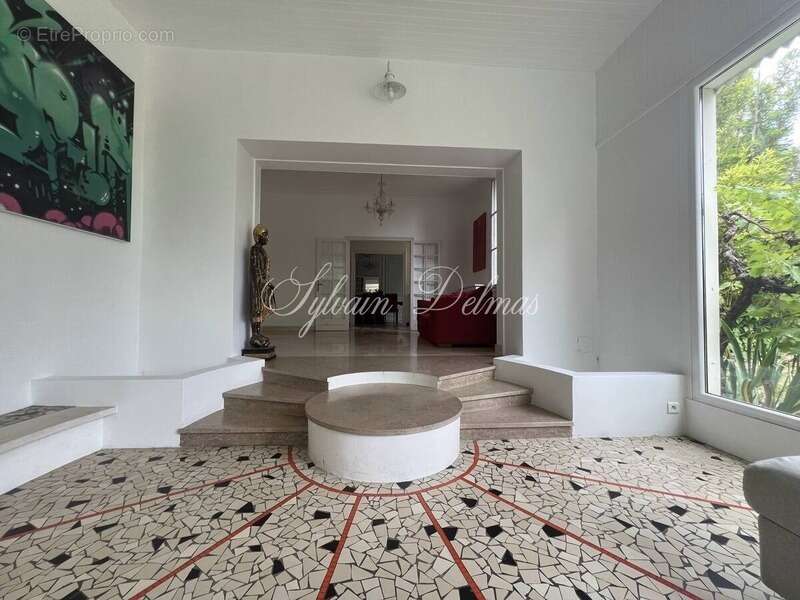 Maison à vendre 8 pièces SAINT CYR SUR LOIRE (37) - photo 8