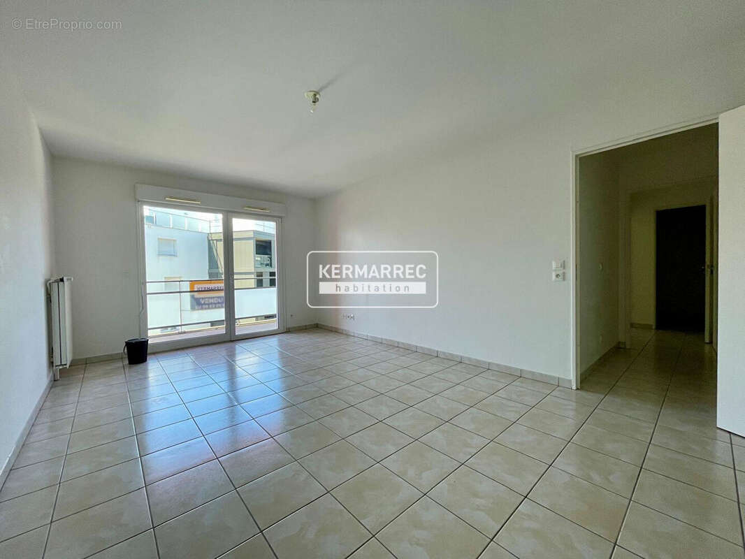 Appartement Cesson Sevigne 3 pièce(s) 63.97 m2 - photo 3