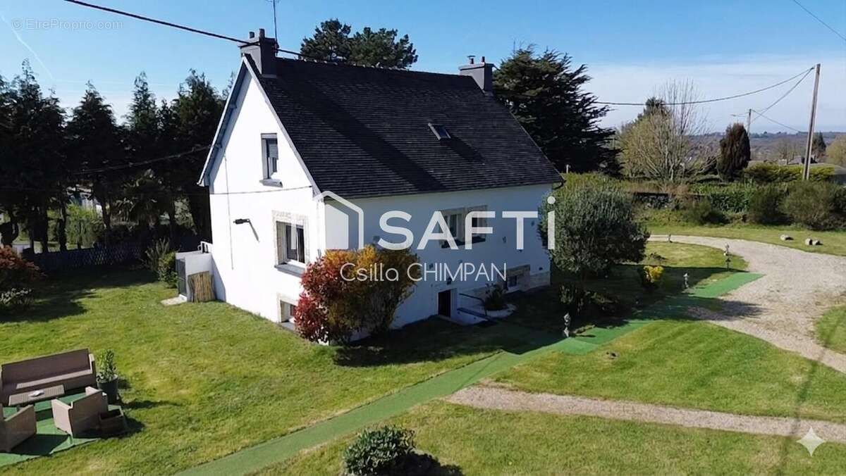 Photo 2 - Maison à BELLE-ISLE-EN-TERRE