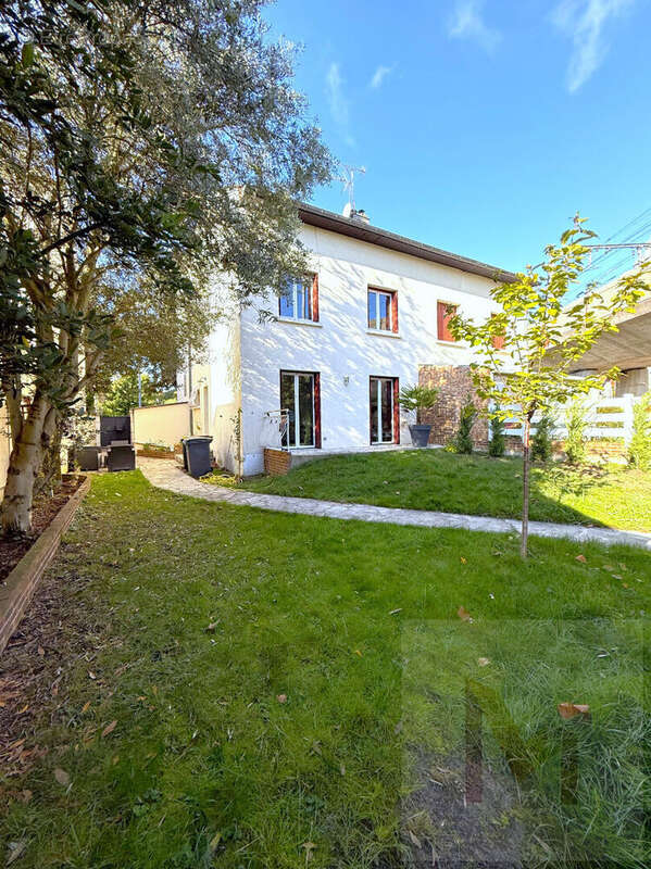 Maison à NEUILLY-PLAISANCE