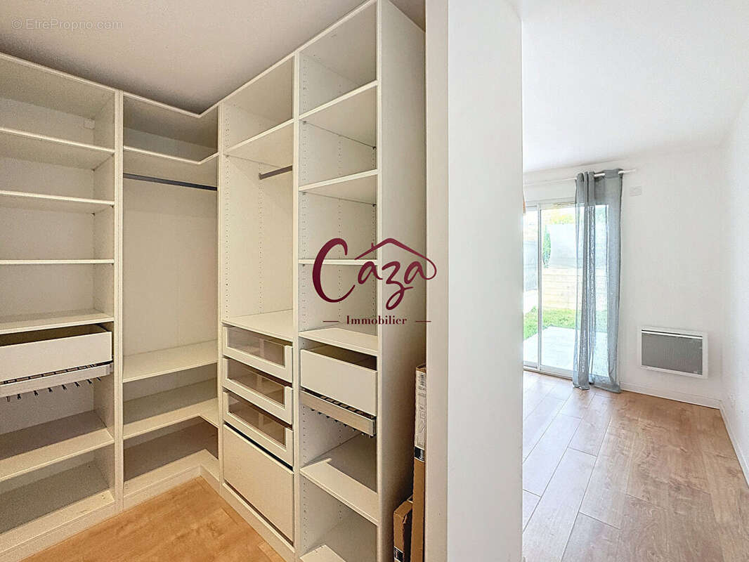 Maison à FARGUES-SAINT-HILAIRE