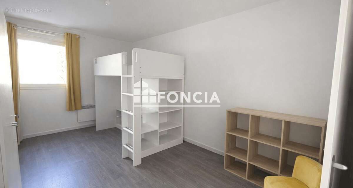 Appartement à PUGET-SUR-ARGENS