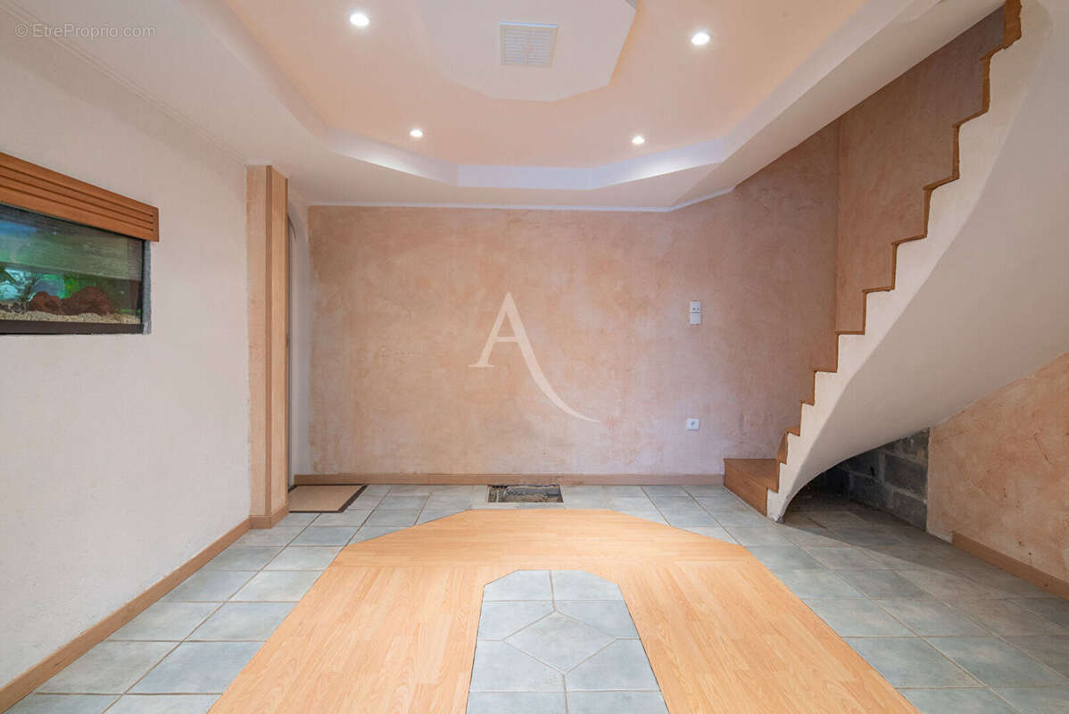 Maison à LA MEIGNANNE