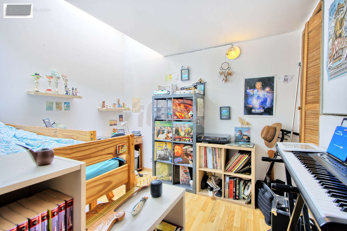 Appartement à CUERS