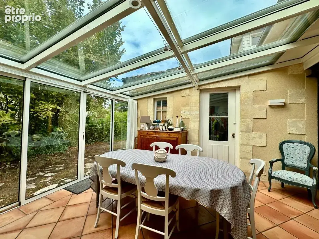 Blanquefort – maison en pierre 195 m² – 4 chambres, jardin sans vis-à-vis et dépendance - photo 5