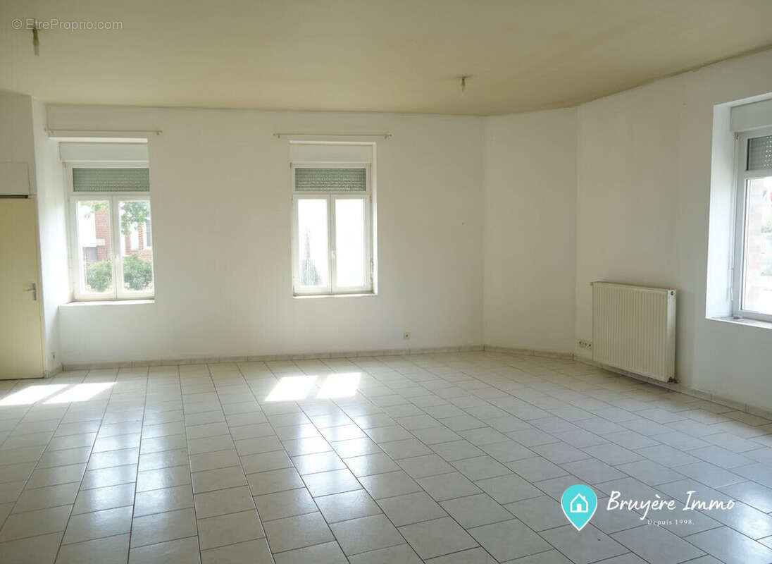 Maison 139 m² à Hirson  - photo 2