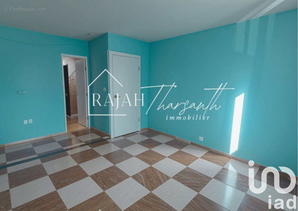 Photo 1 - Appartement à LE BLANC-MESNIL