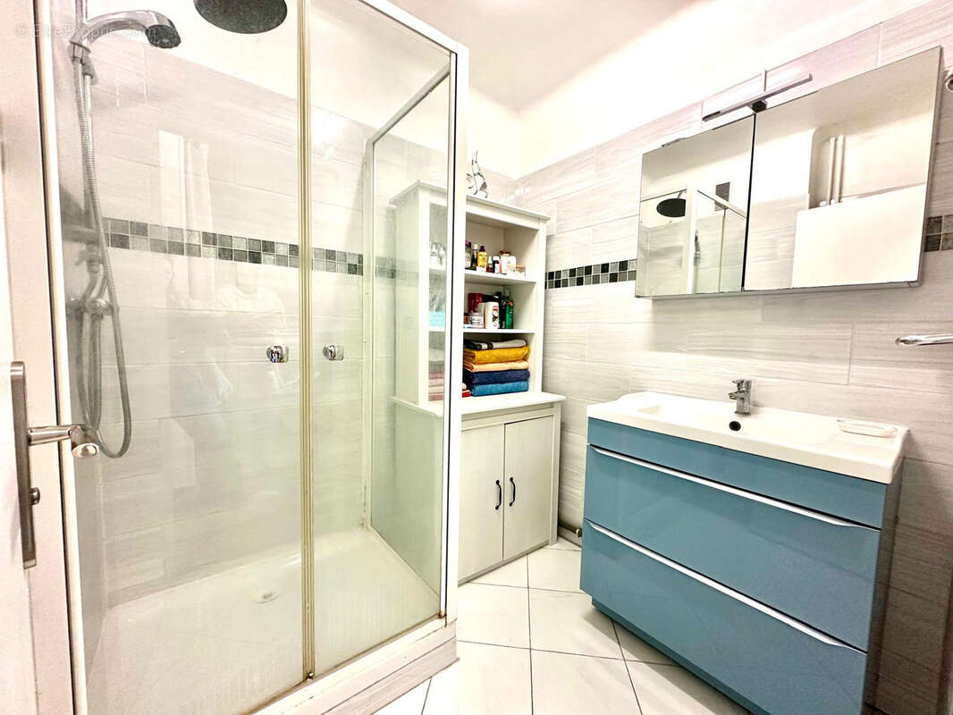 Appartement à MARSEILLE-10E