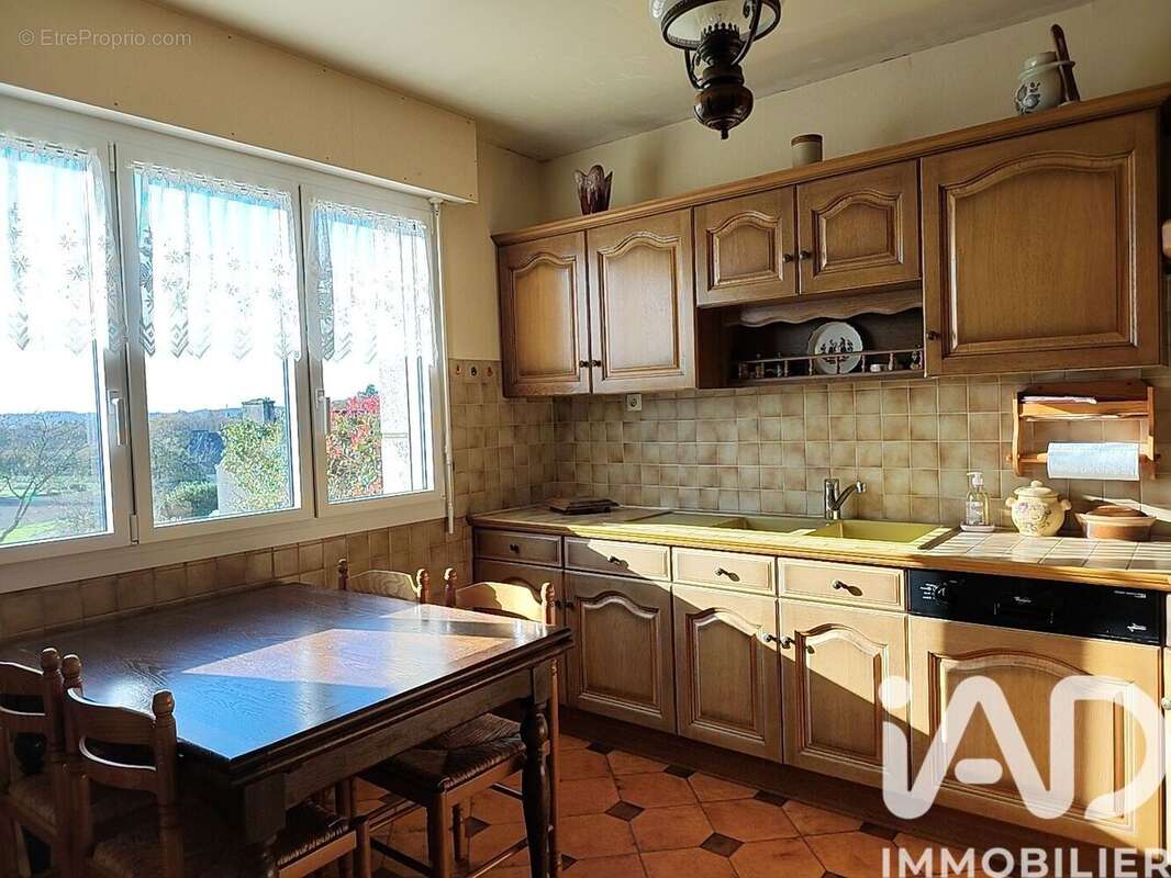 Photo 2 - Maison à LOCMARIA-GRAND-CHAMP