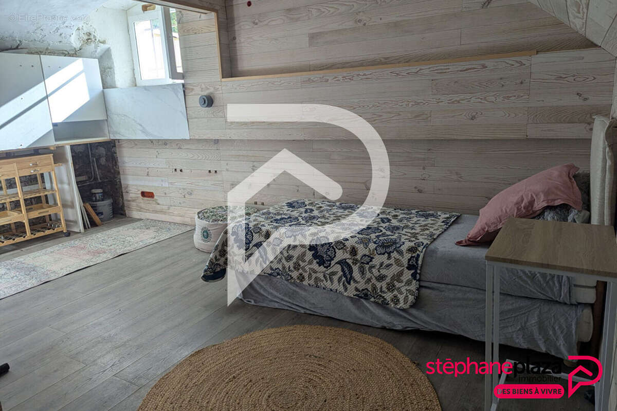 Maison à MAISONS-LAFFITTE