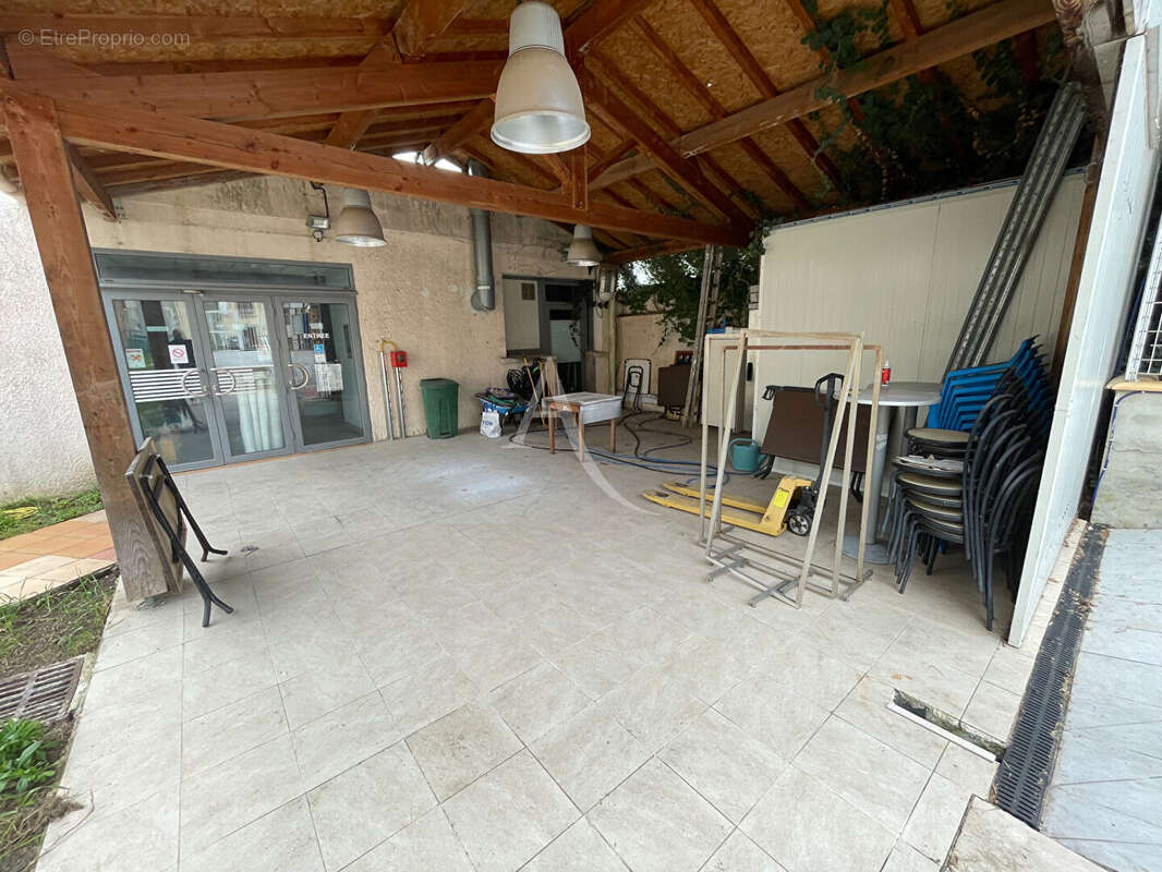 Commerce à CASTELNAUDARY