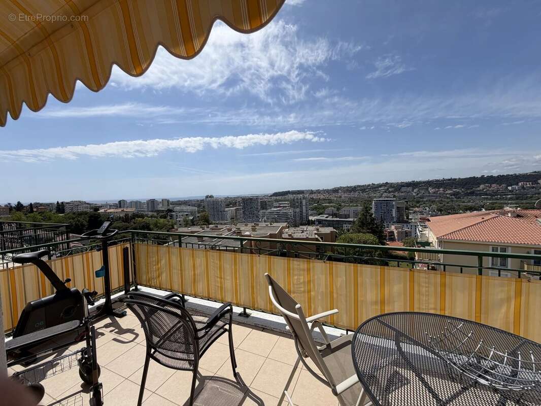 Appartement à NICE