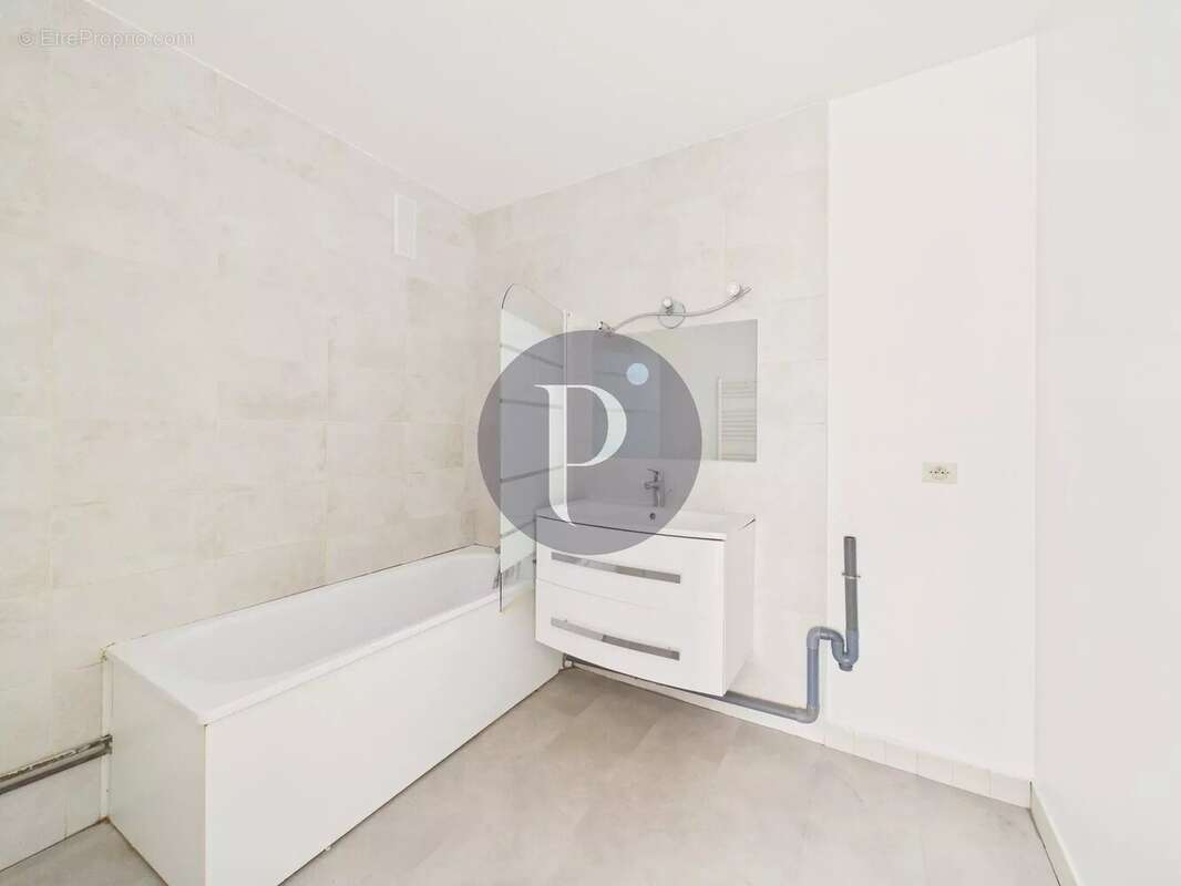 Appartement à VERRIERES-LE-BUISSON