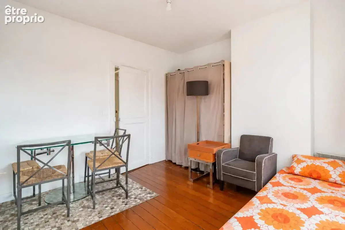 Appartement 2 pièces de 39 m² situé à Paris - photo 2