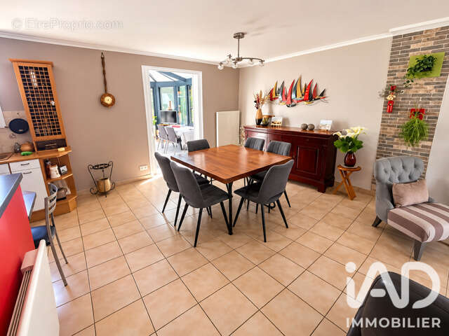 Maison 125 m² à Challans  - photo 6