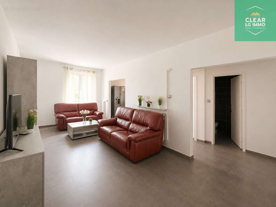 Appartement F3 avec jardin et garage double - photo 7