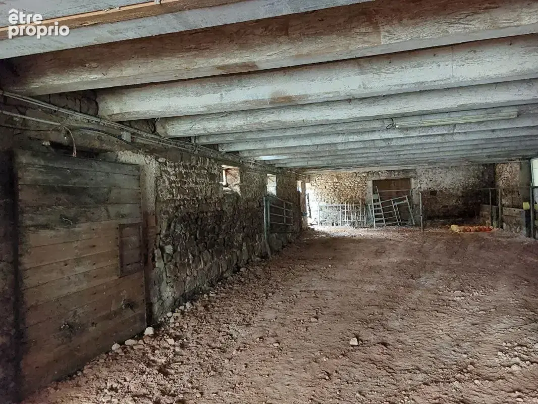 Ferme Saint Martin De Salencey 6 pièce(s) 157.5 m2 - photo 15