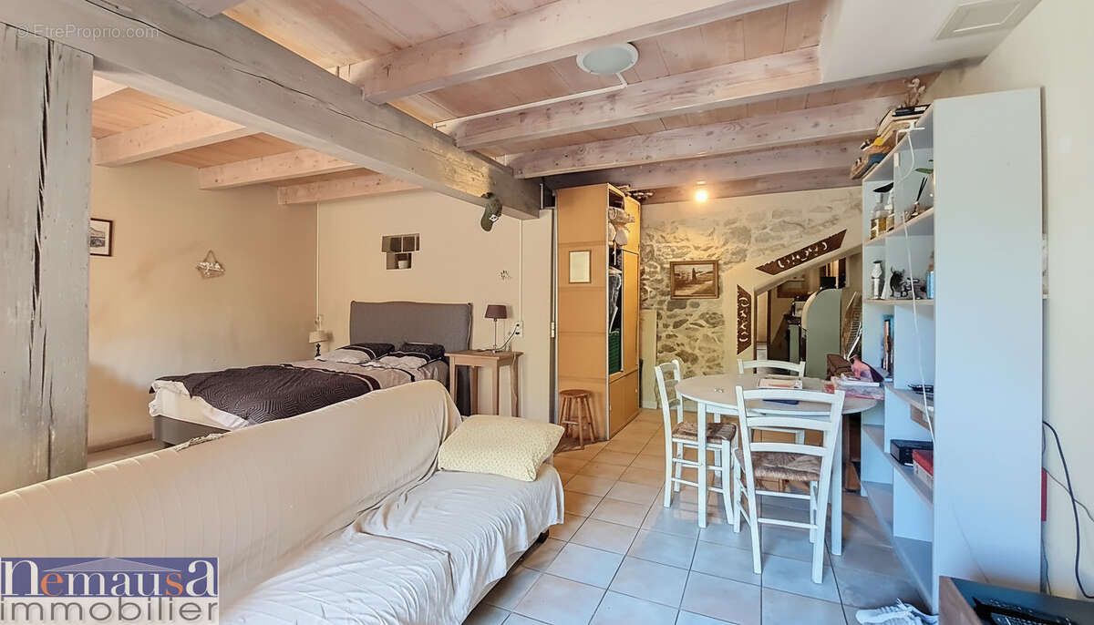 Maison à MONTFRIN
