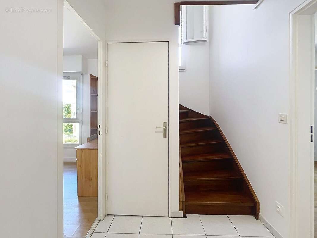 Appartement 80 m² à Sevran  - photo 8