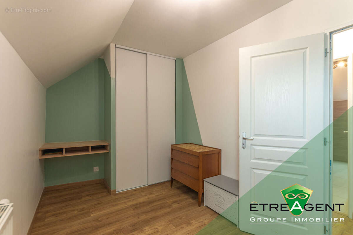 Maison à OINVILLE-SUR-MONTCIENT