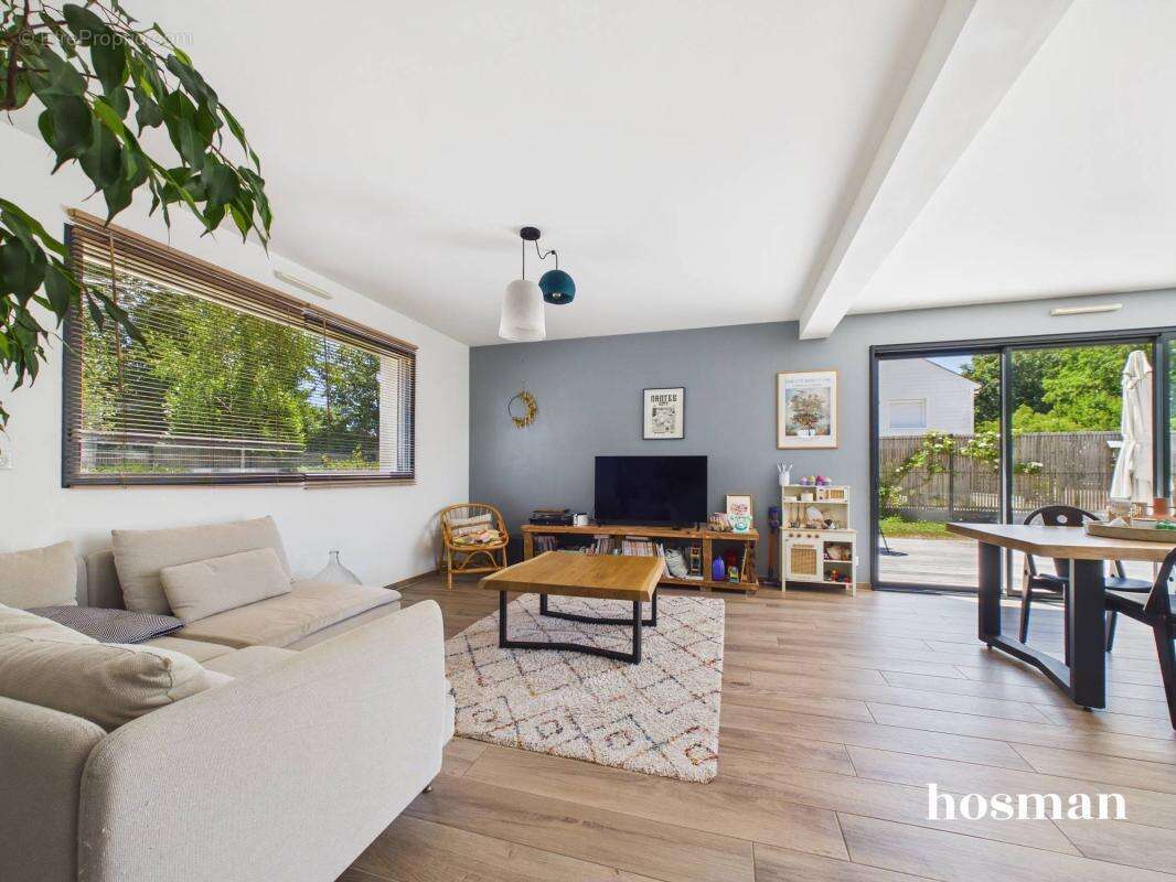 Maison non mitoyenne de 106,93 m2 avec 3 chambres, jardin et garage - Vigneux-de-Bretagne - photo 6