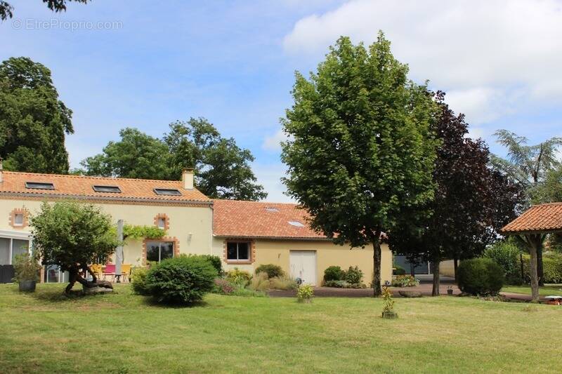 Maison à CHOLET