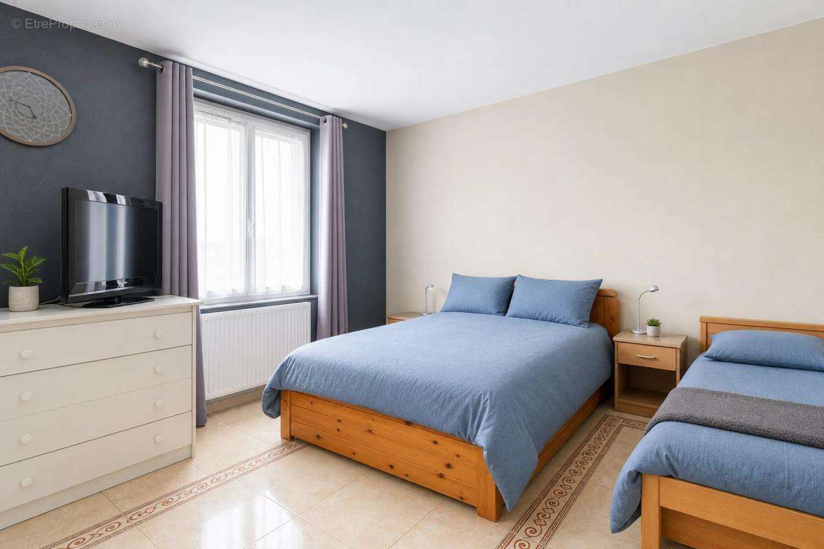 Maison de 7 pièces de 153 m2 en vente à Lille - photo 8