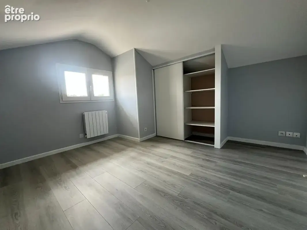 Maison 124 m² à Payre  - photo 8
