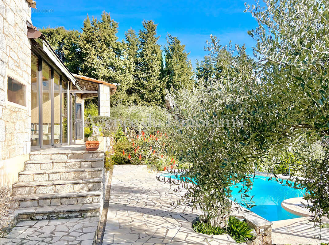 Maison à CABRIS