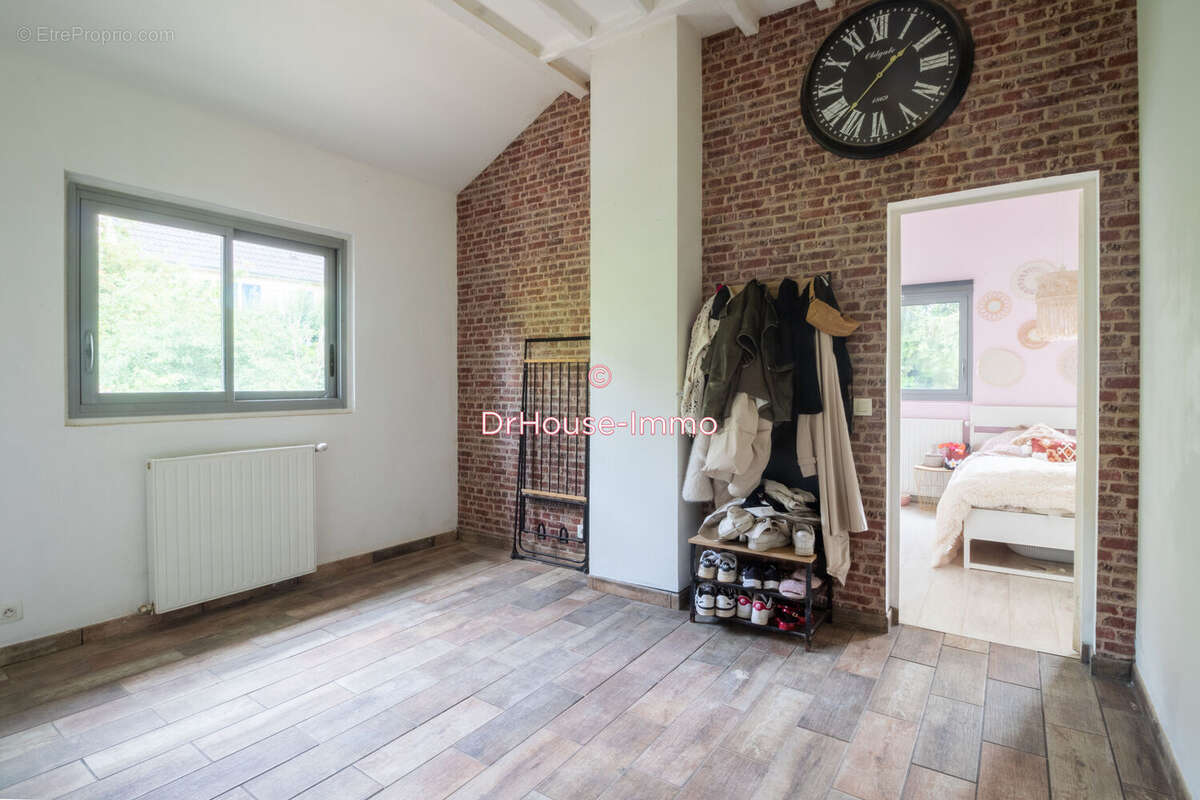 Maison 190 m² à Maule  - photo 13