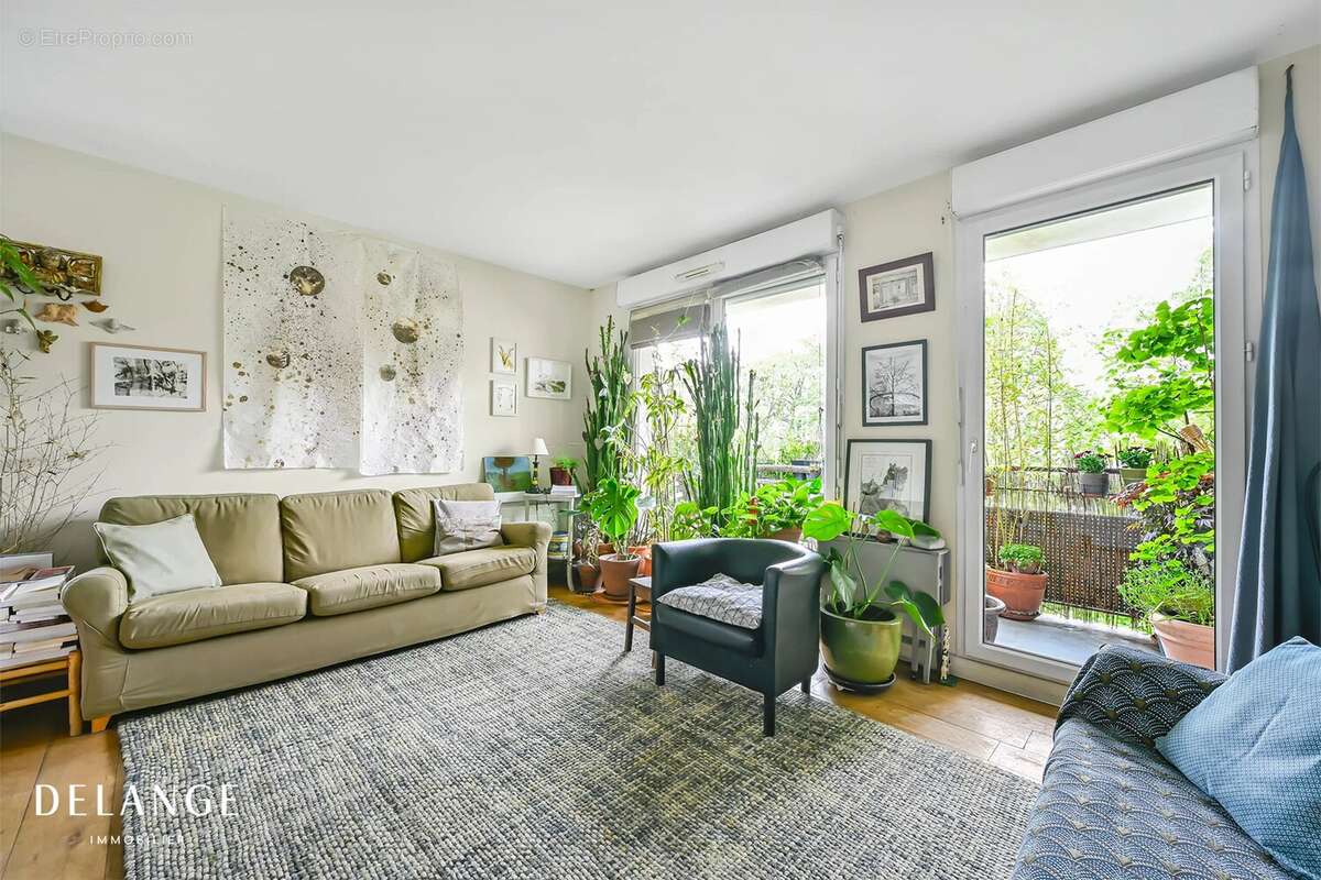 Appartement à IVRY-SUR-SEINE