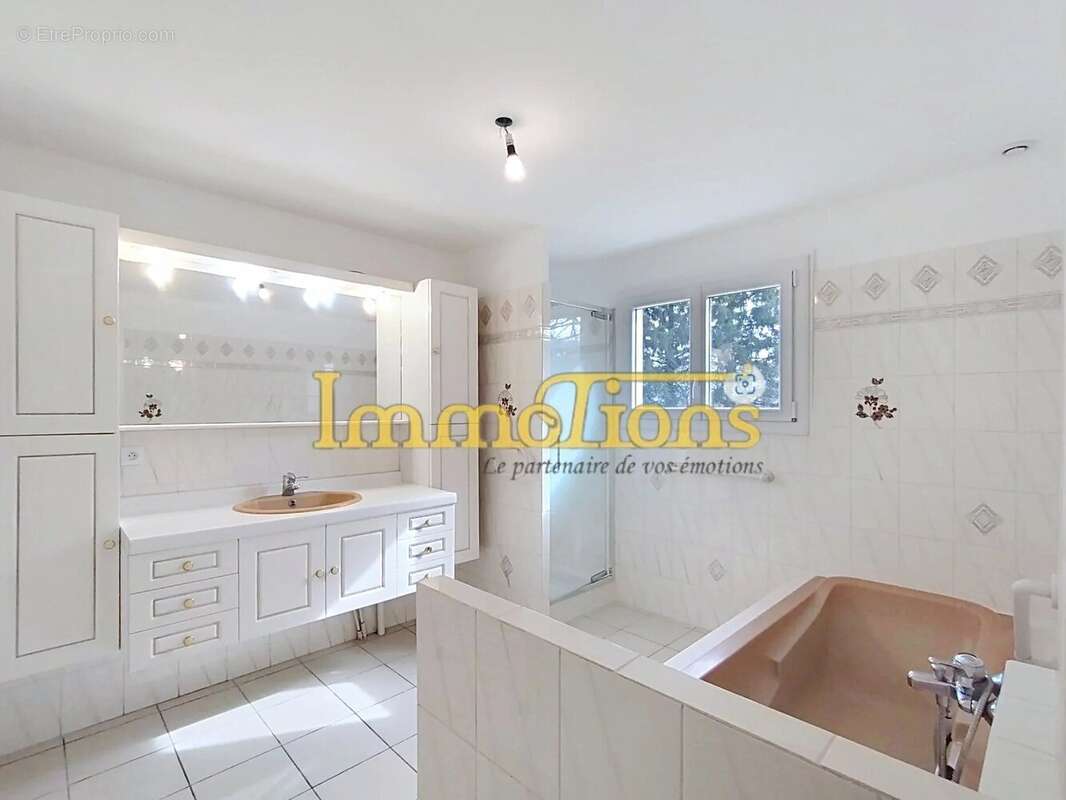 Maison à SAINT-MARCELLIN