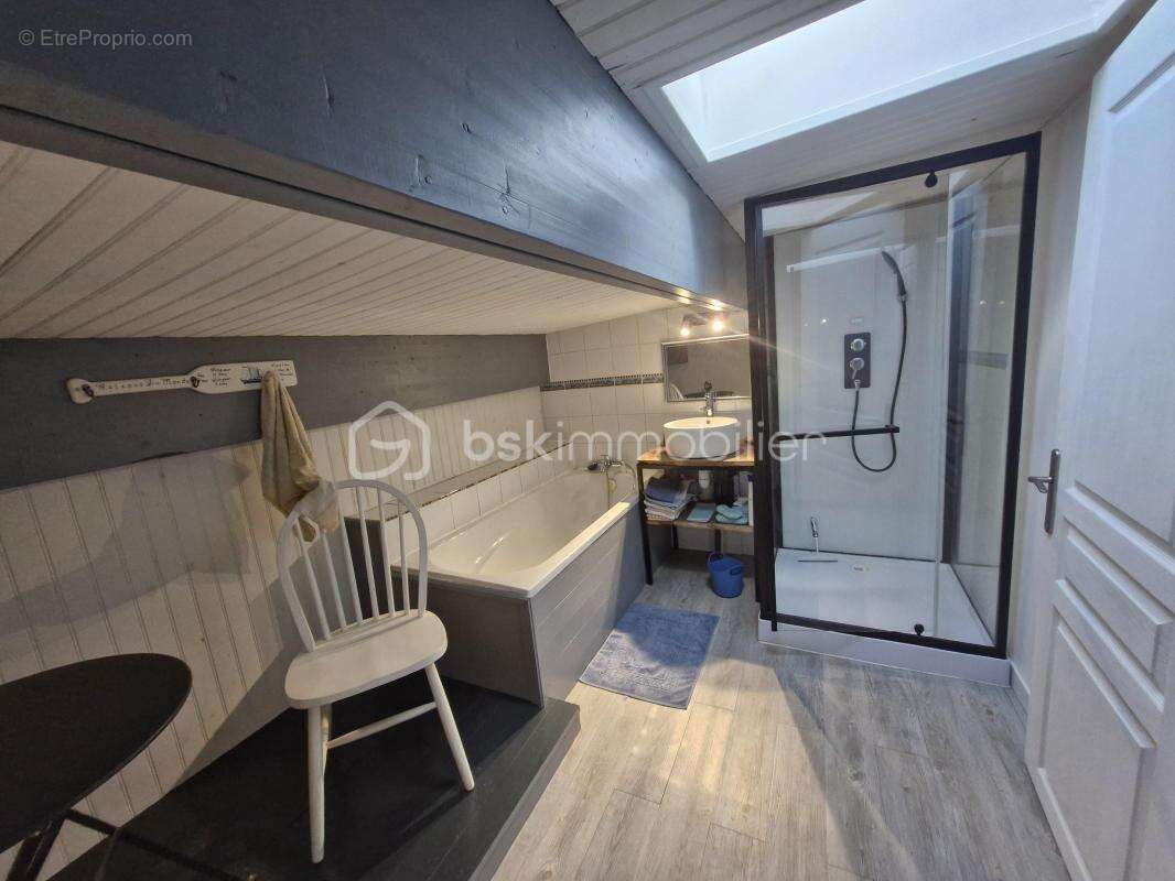 Maison à PORT-SAINTE-FOY-ET-PONCHAPT