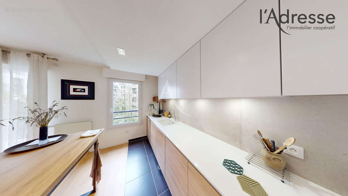 Appartement à SURESNES