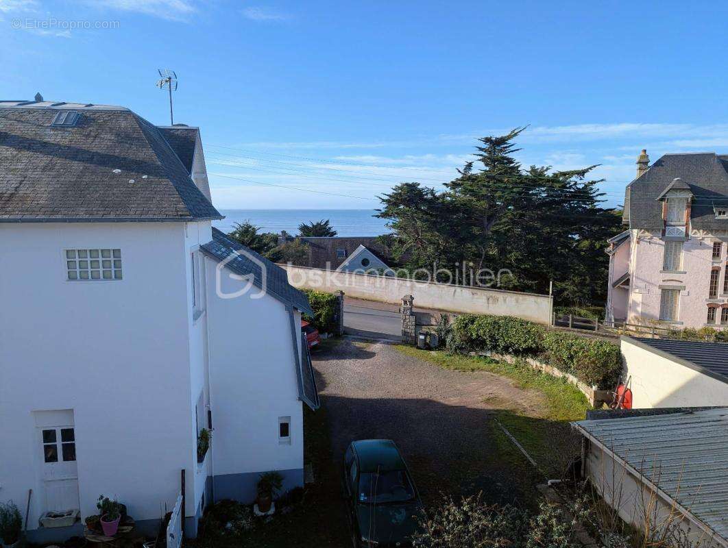 Appartement à SAINT-PAIR-SUR-MER