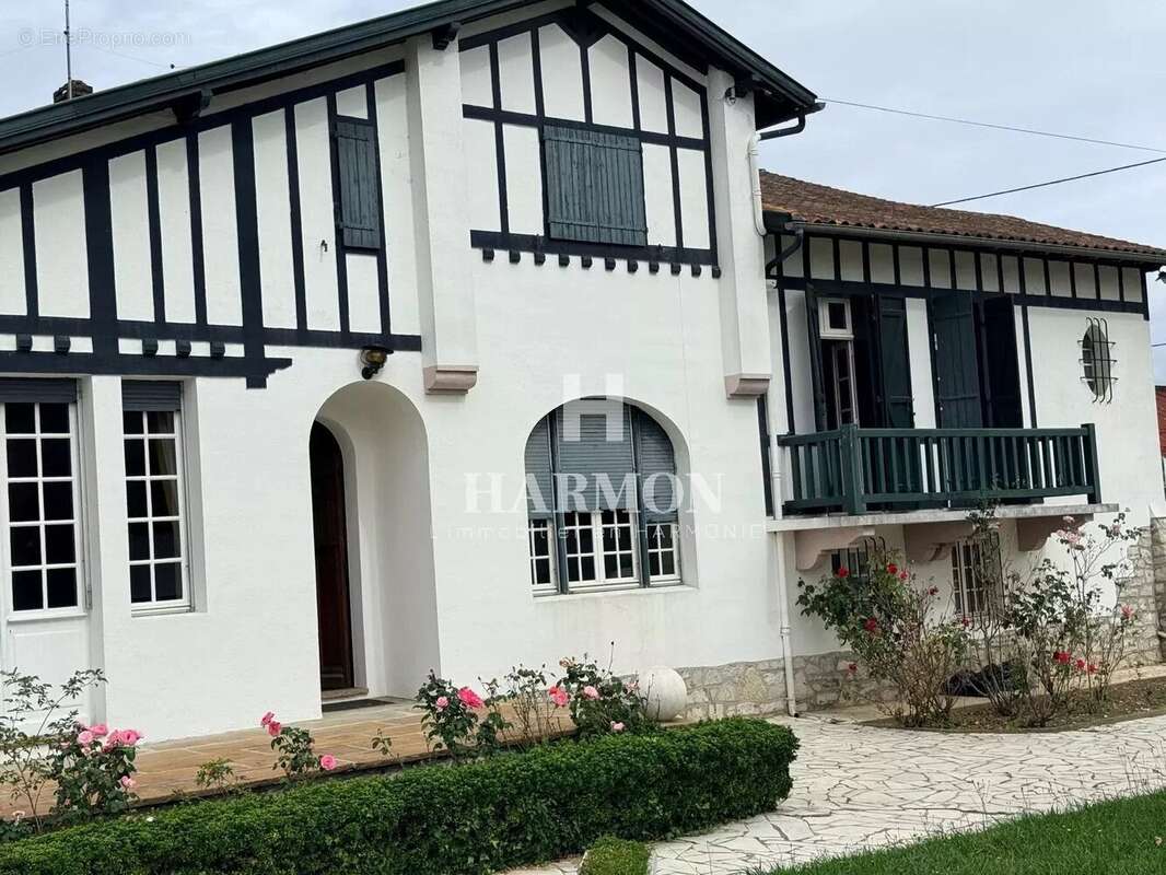 Maison à PUYOO