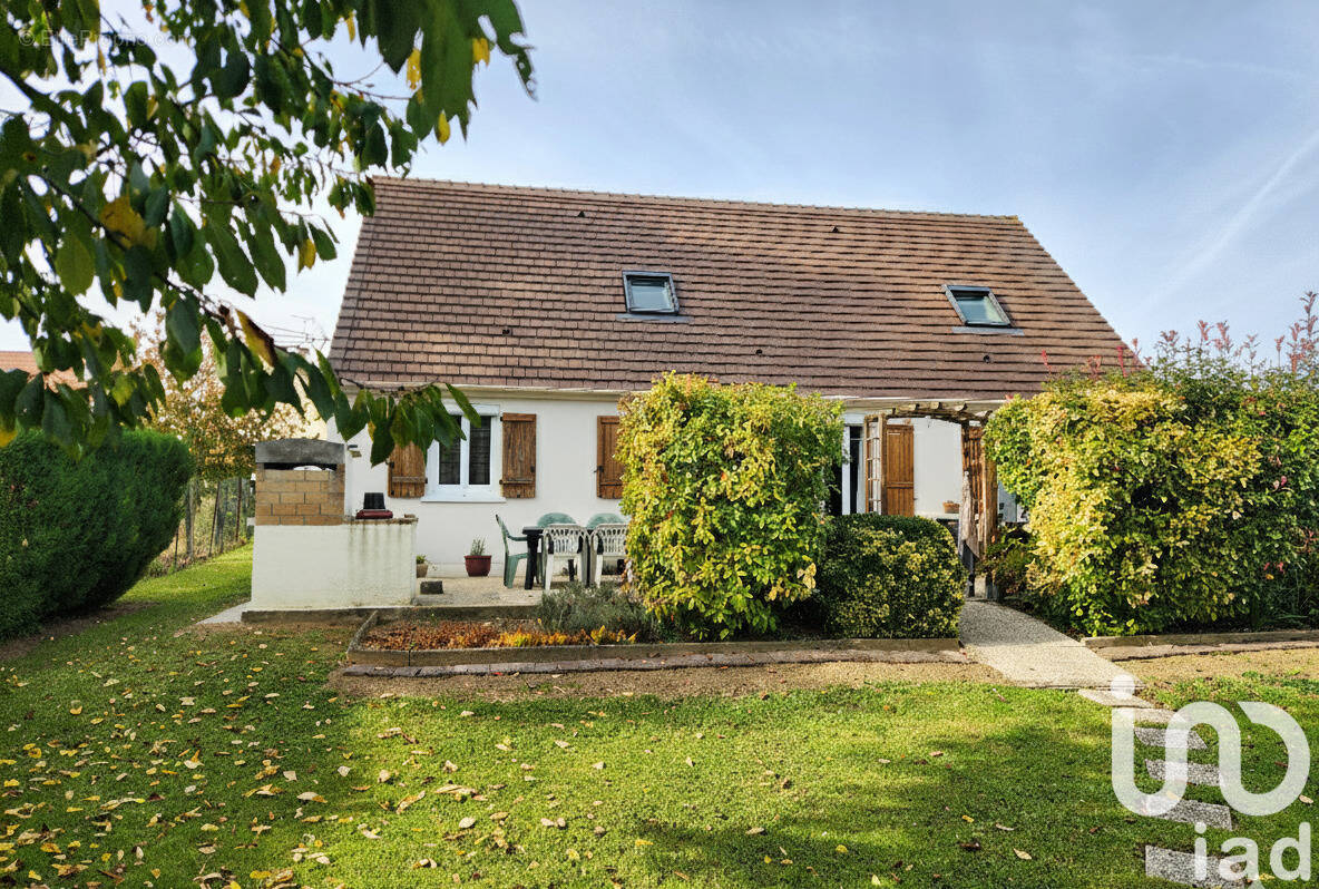 Photo 1 - Maison à BORAN-SUR-OISE