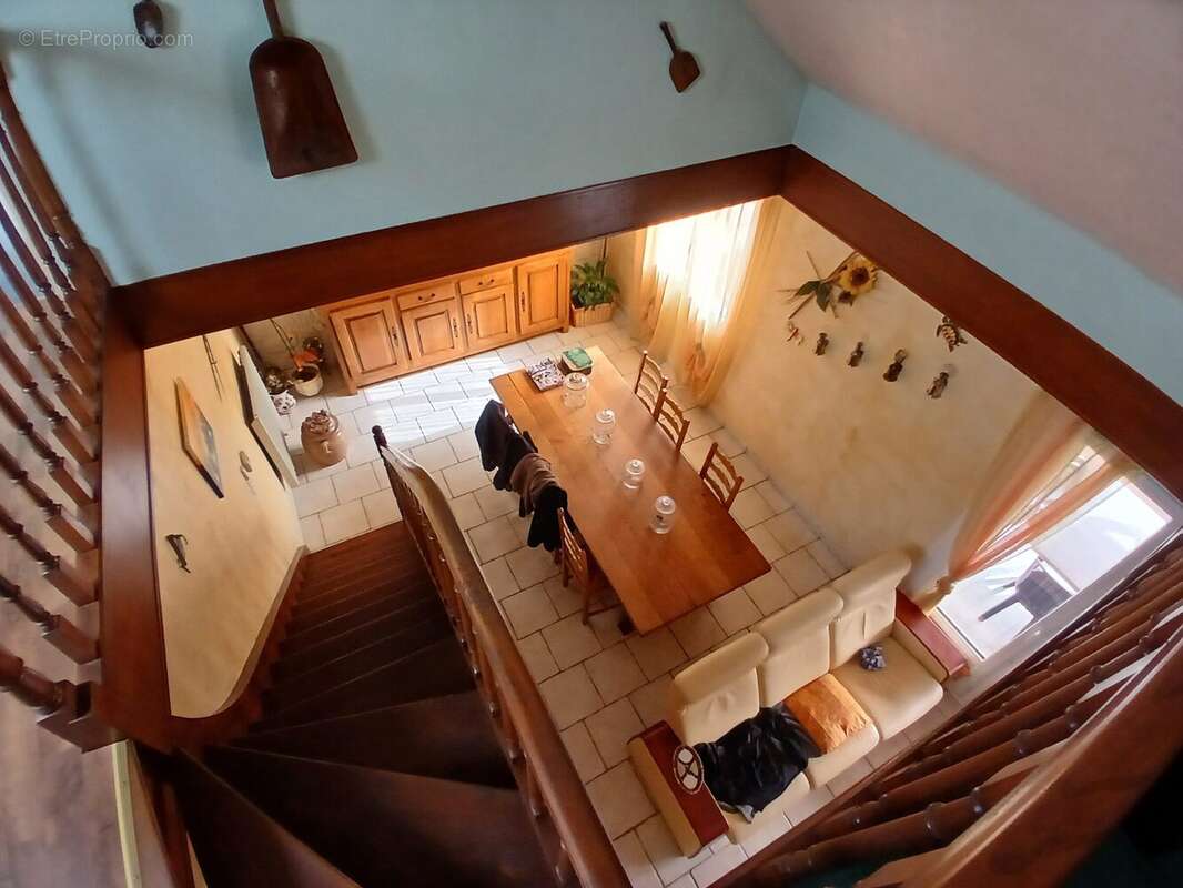 Maison à LA SUZE-SUR-SARTHE