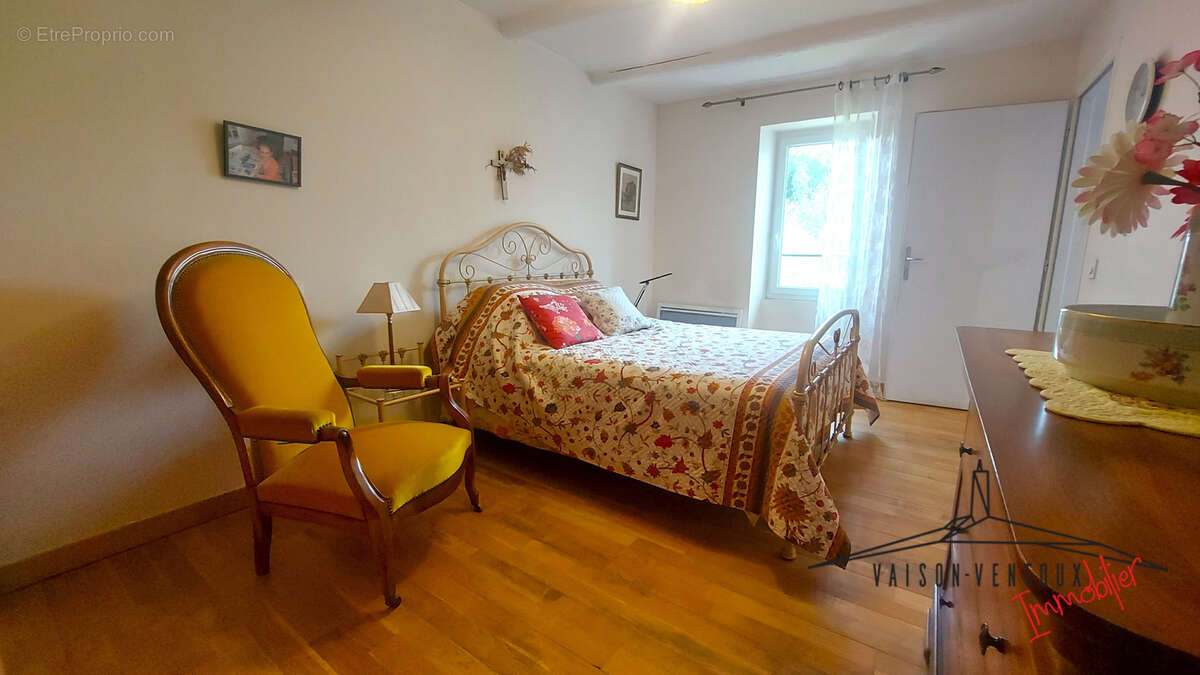 Maison à VAISON-LA-ROMAINE