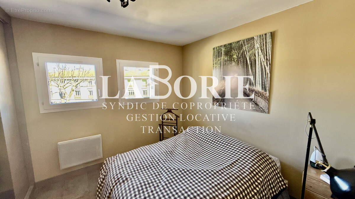 Appartement à VILLENEUVE-LES-AVIGNON