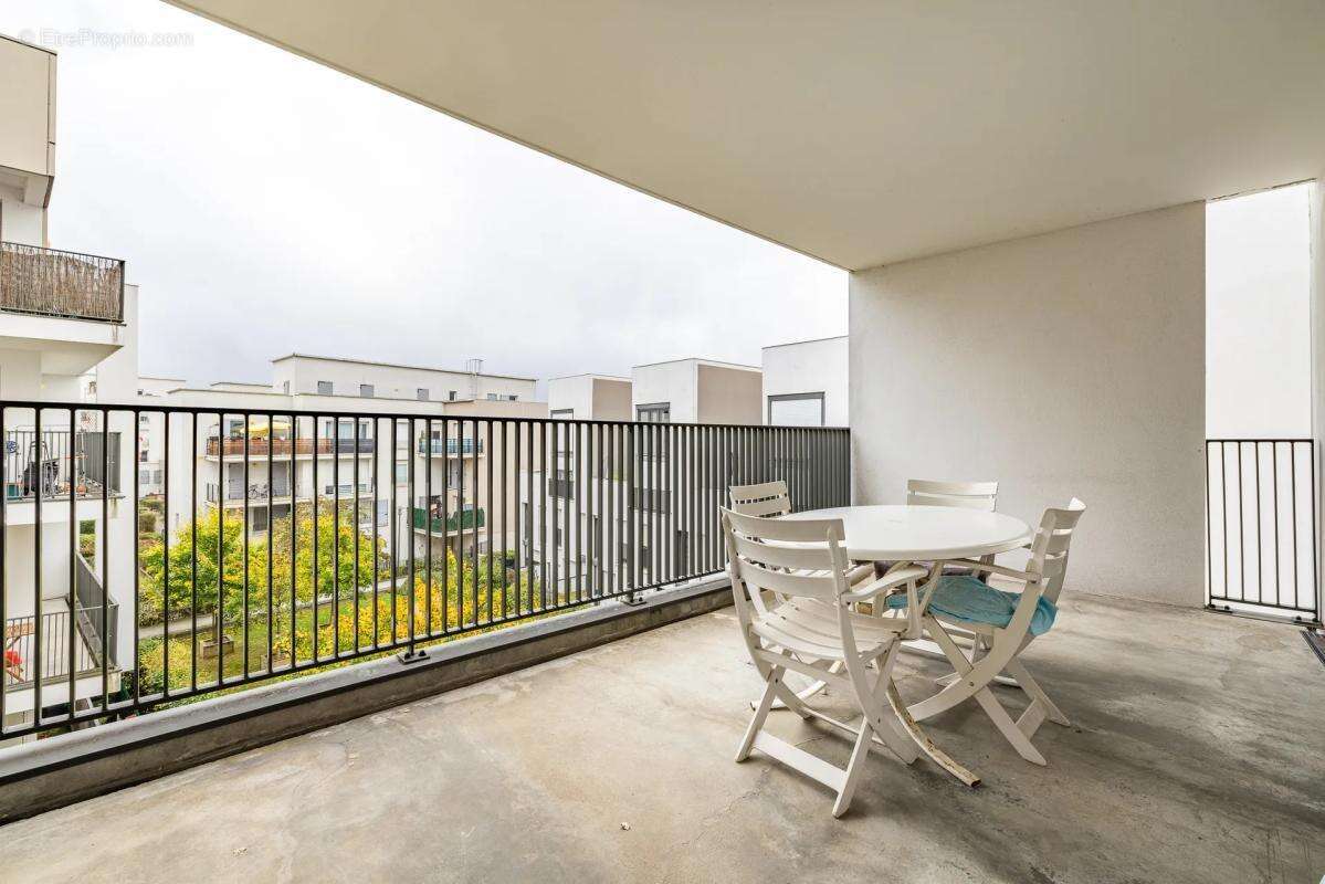 Appartement à ATHIS-MONS