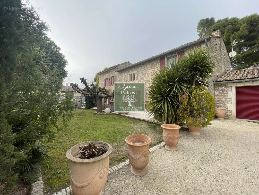 Maison à TARASCON