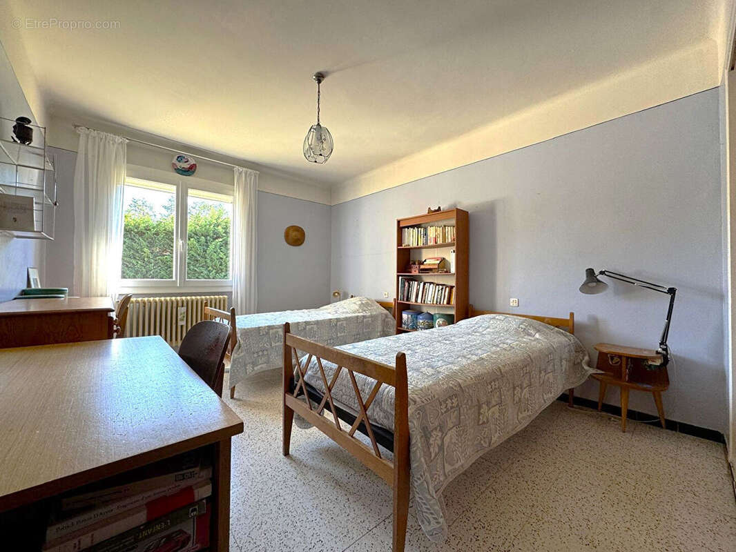 Maison à BAGNOLS-SUR-CEZE